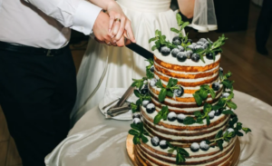 rusting wedding cake